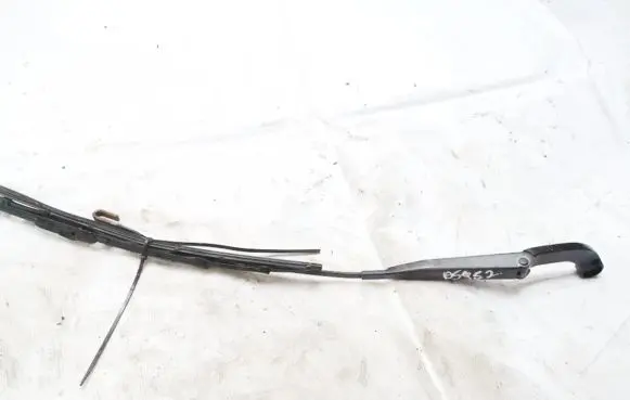 Audi 80 90 B3 Front wiper blade arm 893955407d