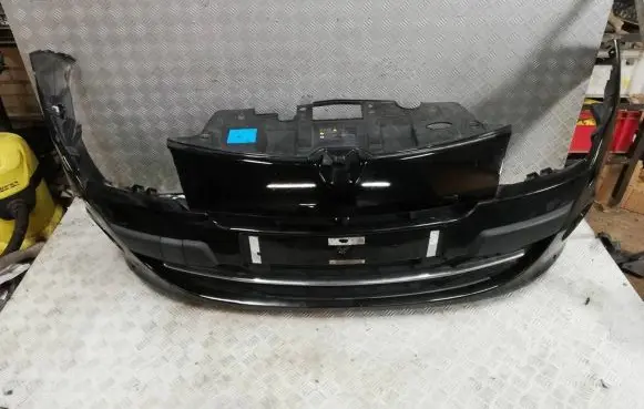 Renault Megane III Front bumper