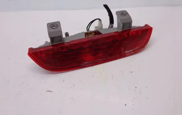 KIA Picanto Third/center stoplight M51569
