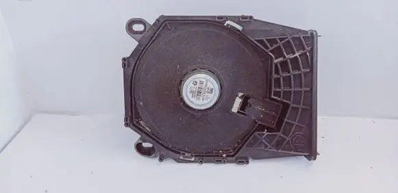 BMW 1 E82 E88 Front door speaker 920478603