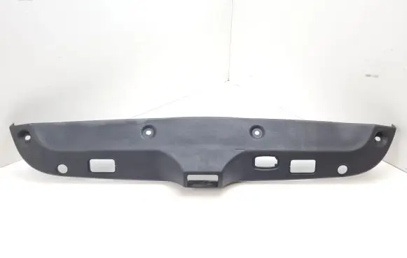 Mercedes-Benz CLS C257 Tailgate trim A2577500200 A2577501800