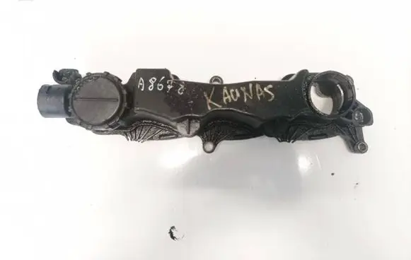 Citroen Xsara Picasso Rocker cam cover 