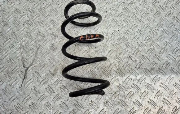 Mercedes-Benz CLA C117 X117 W117 Rear coil spring