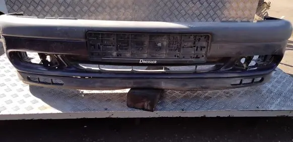 Renault Laguna I Front bumper