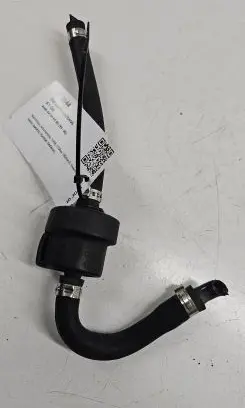 Audi A4 S4 B5 8D Valve vacuum 058133459