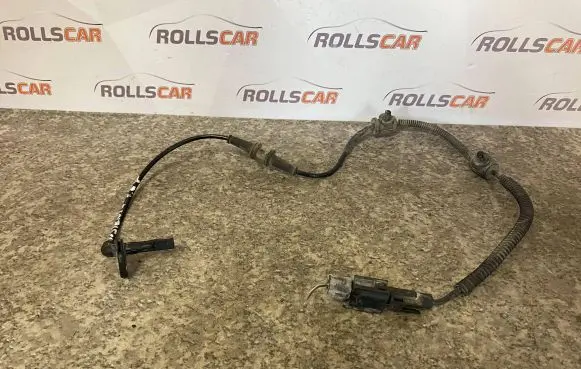 Opel Insignia A ABS brake wheel speed sensor 10071153493