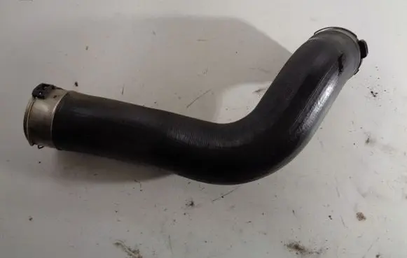 BMW 5 F10 F11 Intercooler hose/pipe 7810615