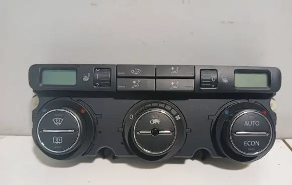 Volkswagen Golf V Climate control unit 74641421