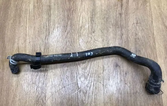 Land Rover Range Rover Sport L494 Engine coolant pipe/hose FPLA7752CA