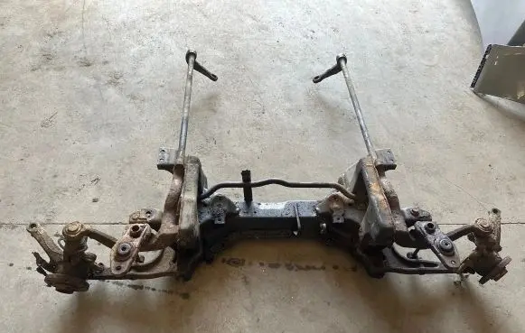 Volkswagen Transporter - Caravelle T4 Front subframe