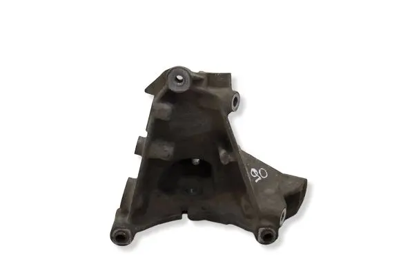 Volvo XC90 Engine mounting bracket 6G9N19D624BC