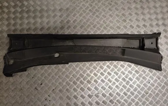 Toyota Prius (XV60) Wiper trim 5578447030