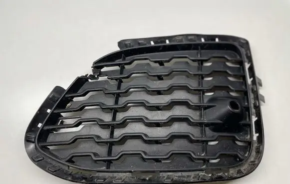 BMW X3 F25 Front bumper lower grill 8056941 51118056941