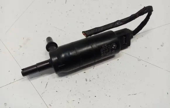 BMW 7 F01 F02 F03 F04 Headlight washer pump 67637217792
