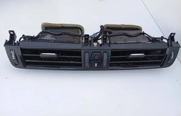 BMW X5 F15 Dash center air vent grill 9252648 9253115 75510