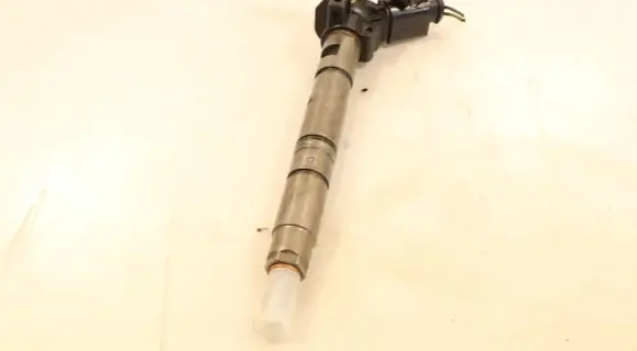 Audi A6 S6 C6 4F Fuel injector 0445115078