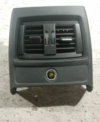BMW 3 F30 F35 F31 Rear air vent grill 926535001 0858201