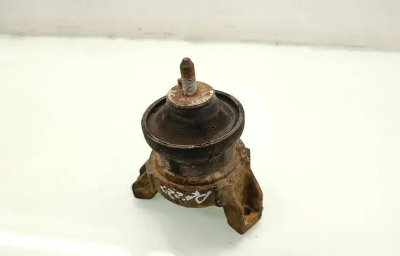 Hyundai Santa Fe Gearbox mount 