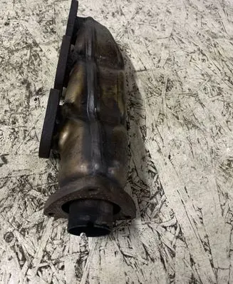 Audi A6 S6 C6 4F Exhaust manifold