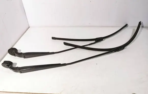 Renault Espace V (RFC) Front wiper blade arm 288863540R 288813532R