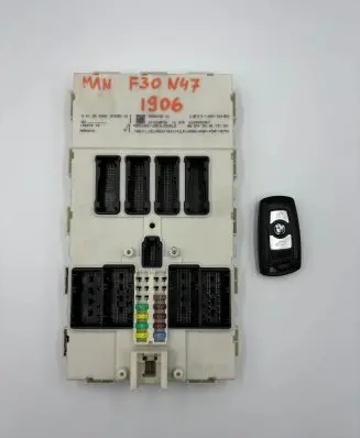 BMW 3 F30 F35 F31 CAS control unit/module 9288305 6300090467 51930BF06