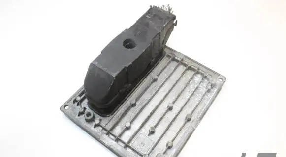 Ford Fiesta Engine control unit/module 4S6112A650SE