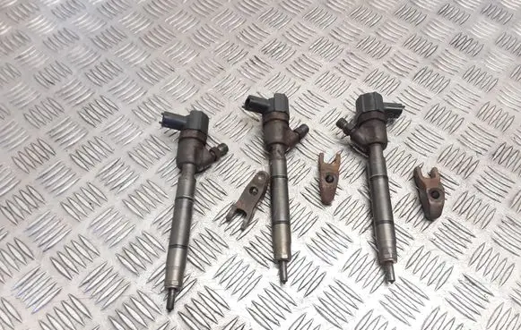 Fuel injectors set