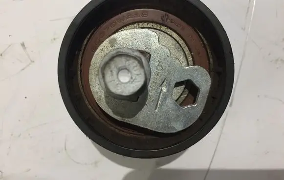 Audi A6 S6 C5 4B Timing belt tensioner 21091801 6007DWA18
