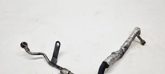 Alfa Romeo Giulia Turbo turbocharger oiling pipe/hose 670051346