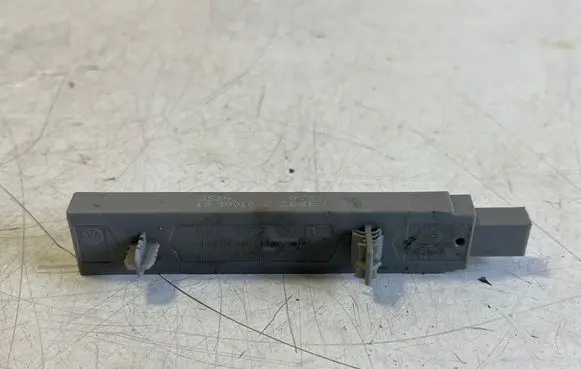 Audi TT TTS RS Mk3 8S Keyless system antenna 5K0962132B