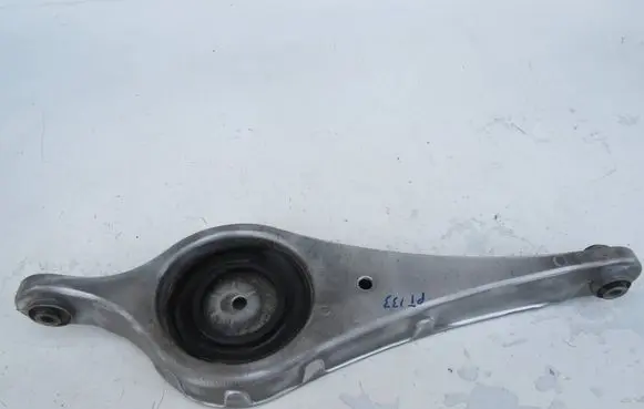Volvo V70 Rear upper control arm/wishbone