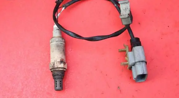 Nissan Maxima Lambda probe sensor