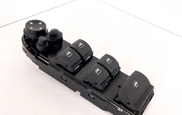 BMW 3 E92 E93 Electric window control switch 9217371 61319217371 12W44K105