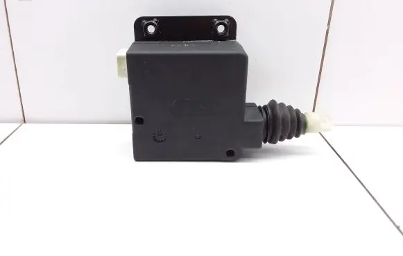 Jaguar XJ X308 Central locking motor 5099