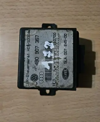 Audi A4 S4 B6 8E 8H Light module LCM 4B0907357