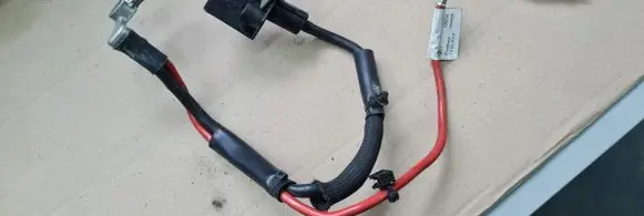 Audi A3 S3 8V Positive cable (battery) 5Q0971228G