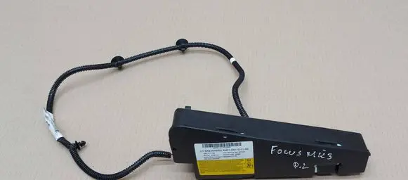 Ford Focus Side airbag AM51-6R11D-11-AE
