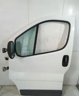 Opel Vivaro Front door