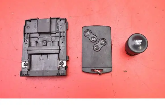 Renault Laguna III Ignition lock 285900001R