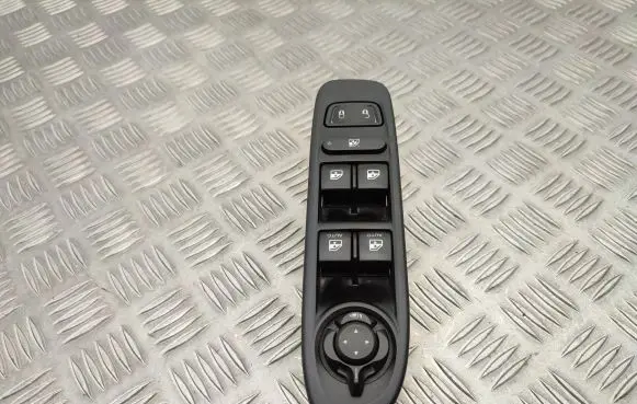 Jeep Compass Electric window control switch P6BZ28LXHAA 3017187