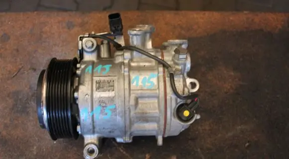 Seat Toledo I (1L) Air conditioning (A/C) compressor (pump) 820803
