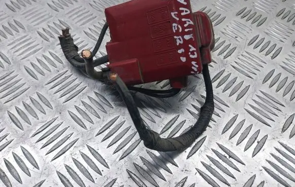 Toyota Yaris Verso Positive wiring loom 