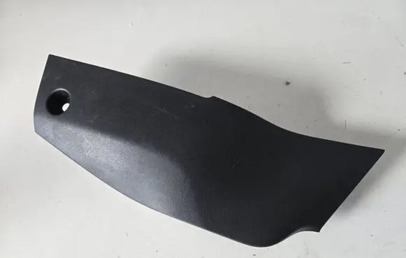 Nissan Leaf II (ZE1) Other interior part 689215sj0b