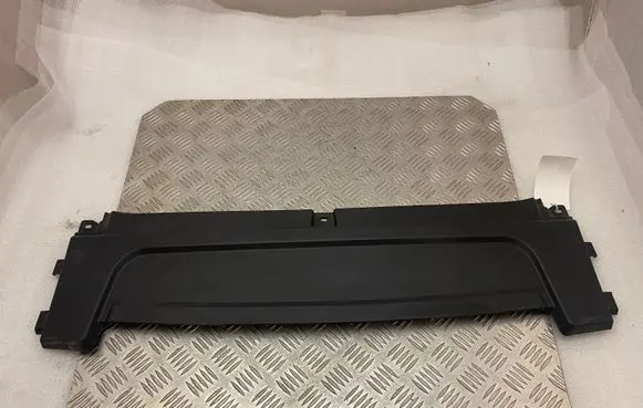 Volvo XC90 Radiator trim 31383508