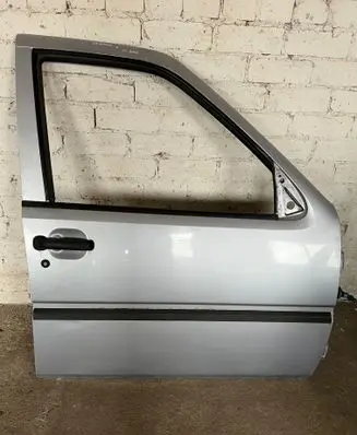 Nissan Terrano Door (2 Door Coupe) 