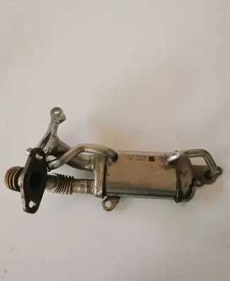 Renault Megane III EGR valve cooler 147357324R
