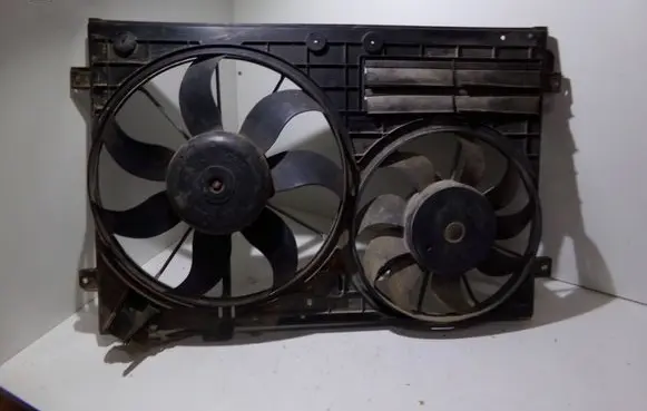 Volkswagen PASSAT B6 Fan set 1K0121205G 1K0121207 3C0959455F