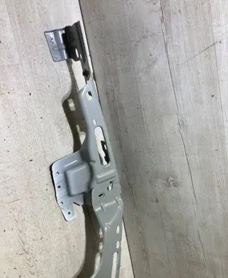 Ford Kuga III Fender mounting bracket LV4BS100A44AD