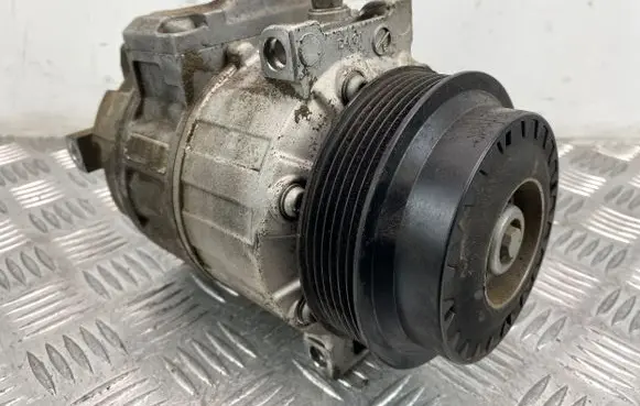 Mercedes-Benz E W212 Air conditioning (A/C) compressor (pump) A0008307800 3043494228 Z0006615G