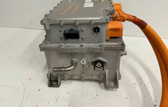 Polestar 4 Voltage converter inverter 6608143189